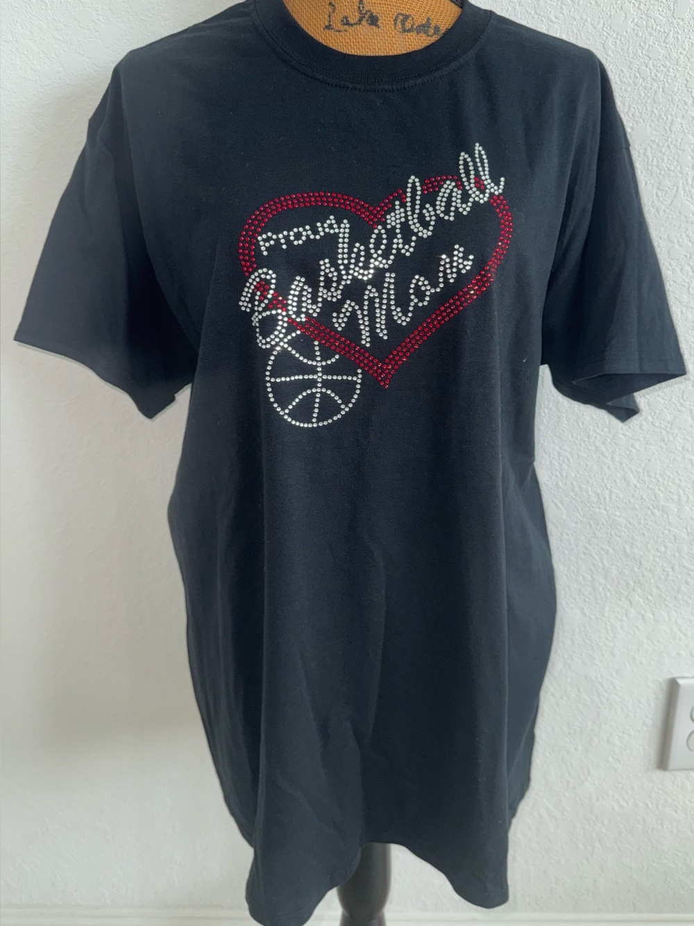 Custom Black 'Proud Basketball Mom' Rhinestone Graphic Tee Unisex Size large